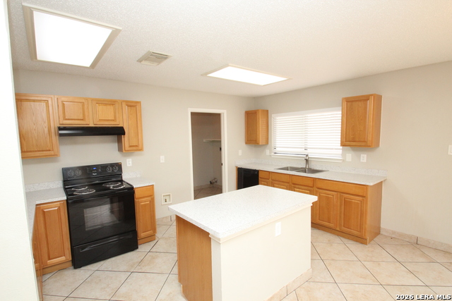 Image 10 of 31 For 7807 Pecan Heights