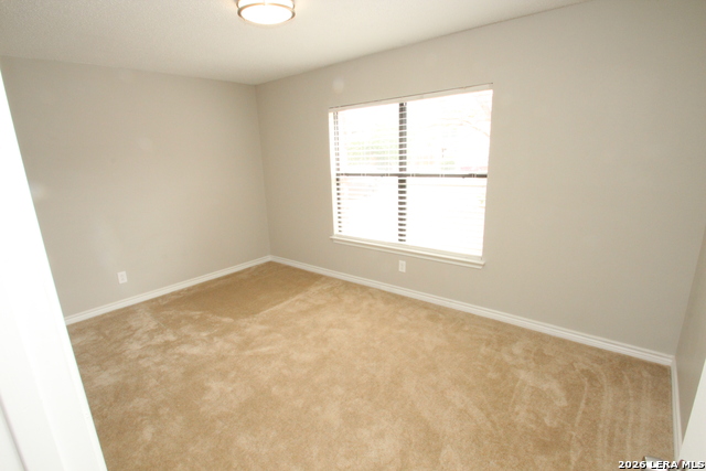 Image 16 of 31 For 7807 Pecan Heights