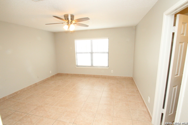 Image 22 of 31 For 7807 Pecan Heights