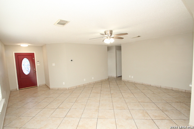 Image 7 of 31 For 7807 Pecan Heights