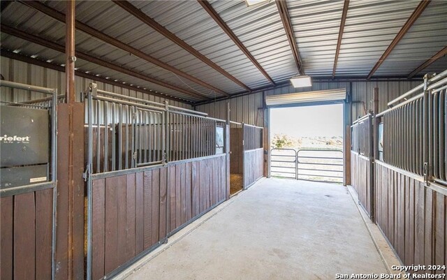 Image 26 of 35 For 345 Laguna  