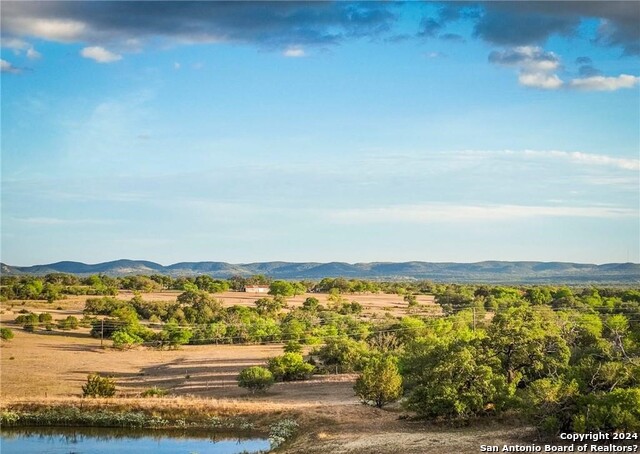 Image 33 of 35 For 345 Laguna  