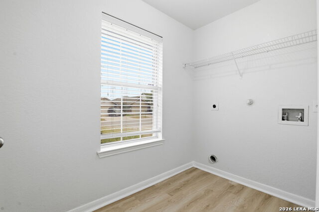 Image 26 of 31 For 9435 Everton