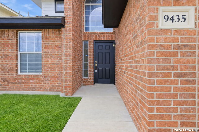 Image 3 of 31 For 9435 Everton