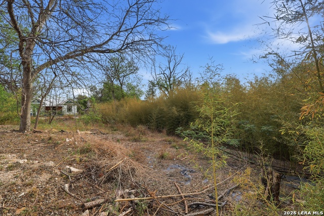 Image 9 of 16 For 128 Mckay Ave