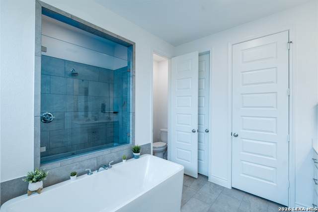 Image 16 of 37 For 129 Menlo  