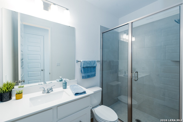 Image 17 of 37 For 129 Menlo  