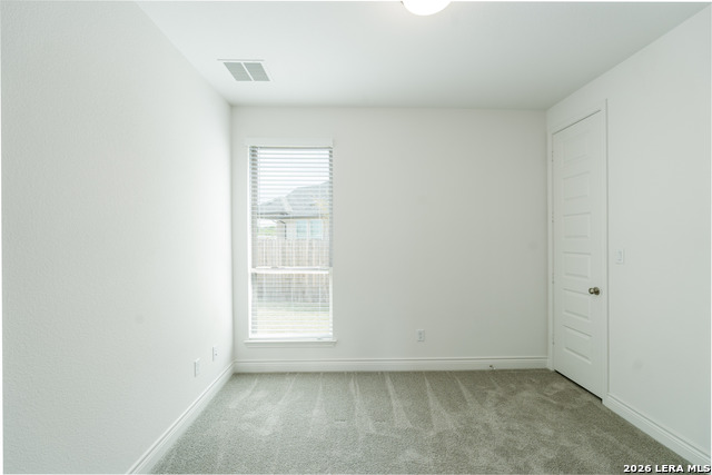 Image 18 of 37 For 129 Menlo  