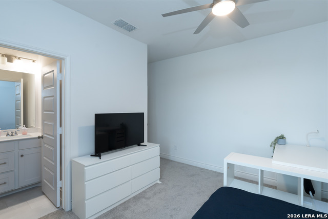 Image 29 of 37 For 129 Menlo  