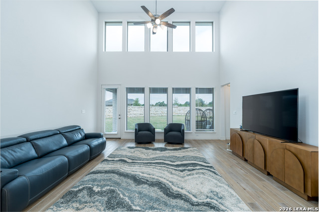 Image 9 of 37 For 129 Menlo  