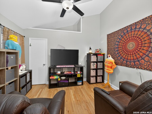 Image 11 of 48 For 213 Bluebonnet Ridge