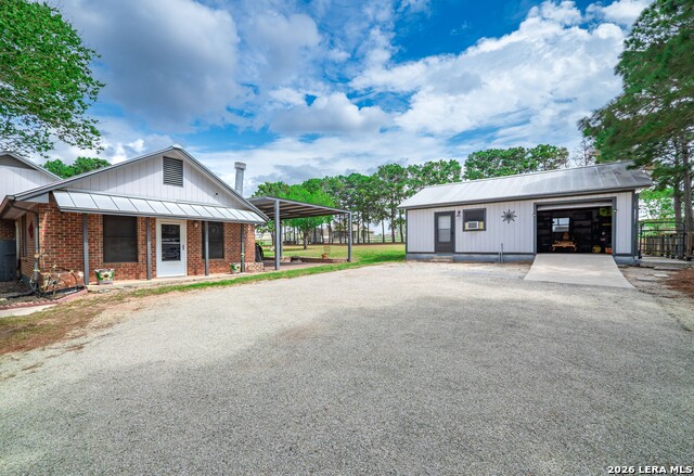 Image 24 of 48 For 213 Bluebonnet Ridge