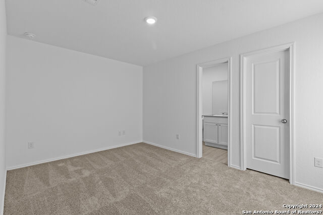 Image 12 of 16 For 7602 Chancery Gate