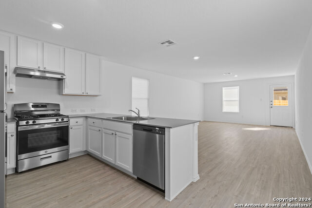 Image 2 of 16 For 7602 Chancery Gate