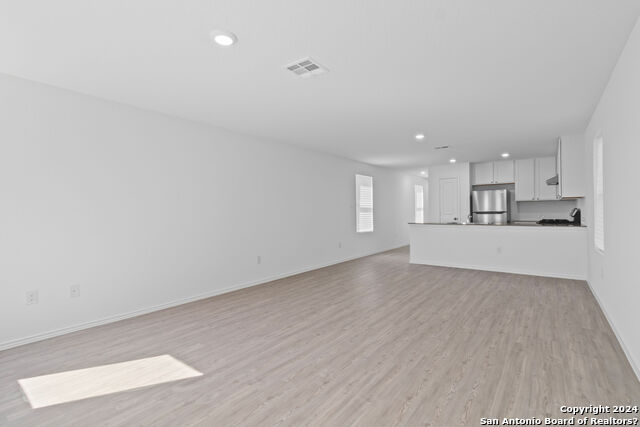 Image 4 of 16 For 7602 Chancery Gate