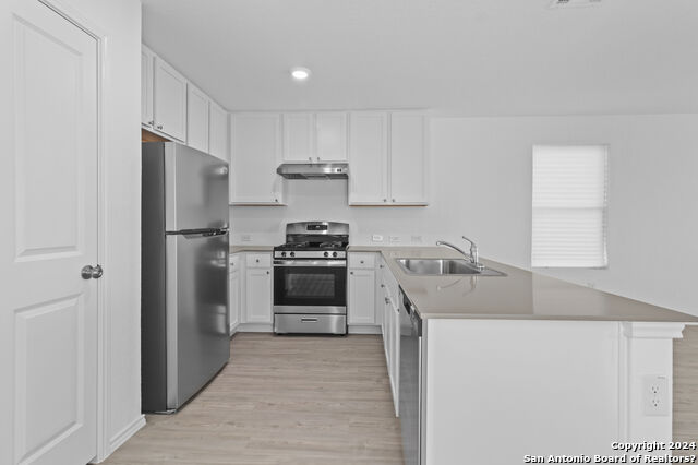 Image 8 of 16 For 7602 Chancery Gate