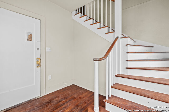 Image 3 of 17 For 1618 Kings Hwy W 1620-1