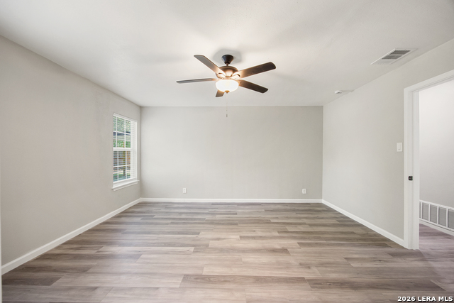 Image 21 of 44 For 12211 Ecksminster St