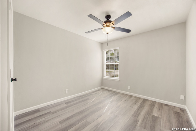 Image 29 of 44 For 12211 Ecksminster St