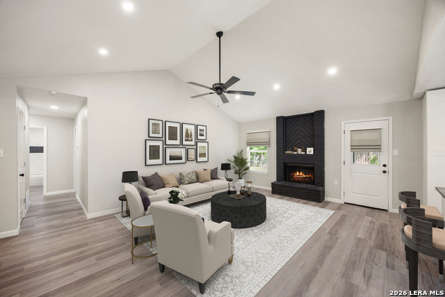 Image 5 of 44 For 12211 Ecksminster St