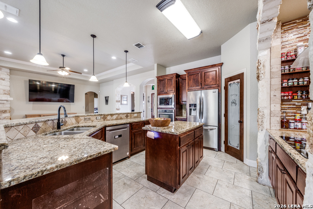 Image 18 of 42 For 112 Abrego Crossing S