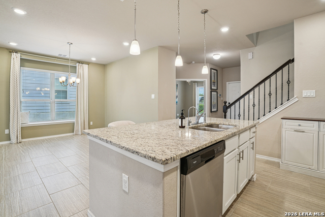 Image 4 of 35 For 7615 Champion Creek