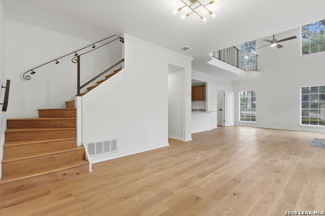 Image 11 of 28 For 486 Olmos Dr E