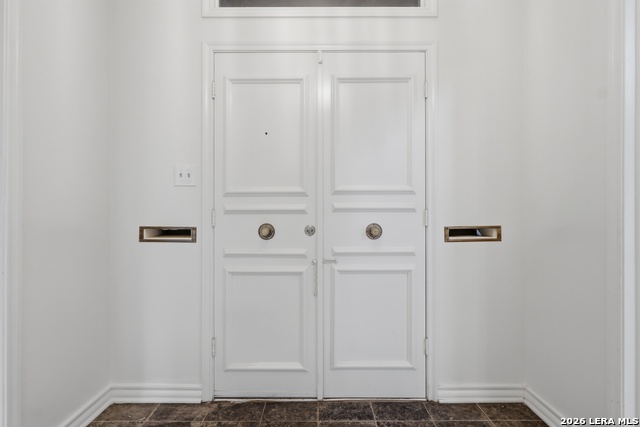 Image 3 of 28 For 486 Olmos Dr E