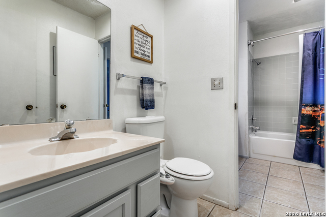 Image 16 of 25 For 7706 Clear Ridge