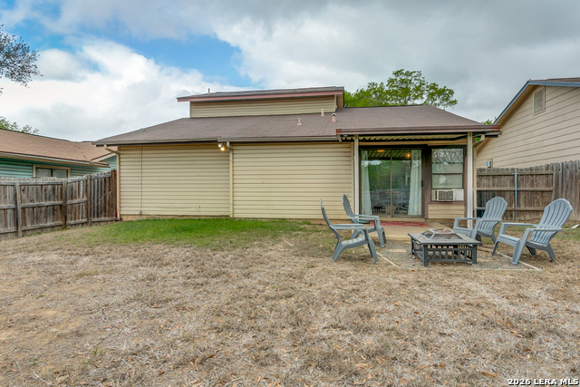 Image 22 of 25 For 7706 Clear Ridge