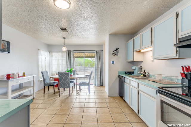 Image 9 of 25 For 7706 Clear Ridge