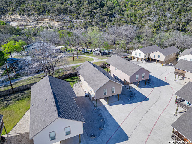 Image 10 of 36 For 151 River Villas #12