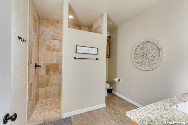 Image 14 of 36 For 151 River Villas #12