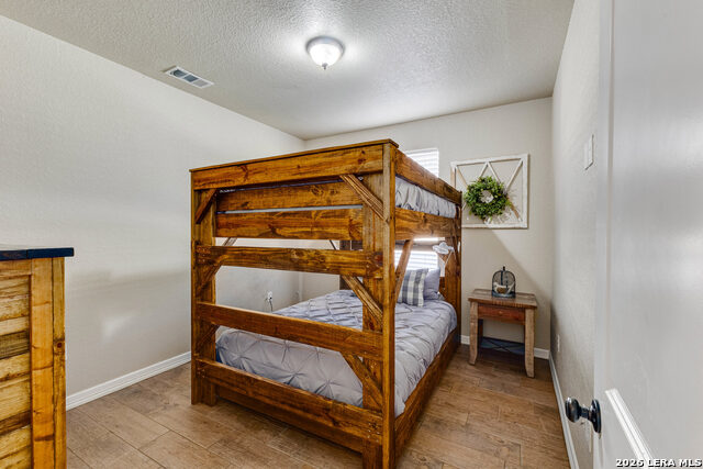 Image 18 of 36 For 151 River Villas #12