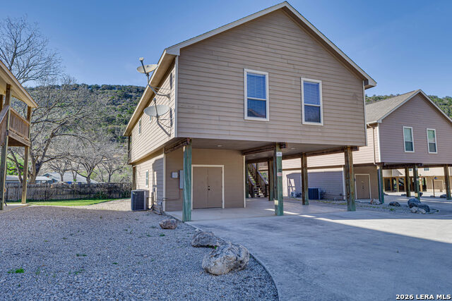 Image 32 of 36 For 151 River Villas #12