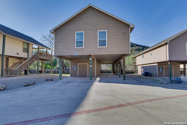 Image 33 of 36 For 151 River Villas #12