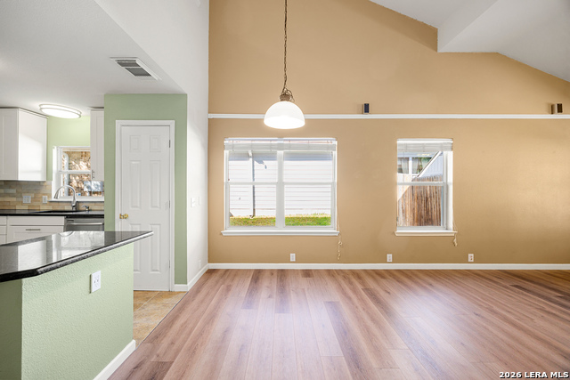 Image 10 of 37 For 1651 Mountain Brk