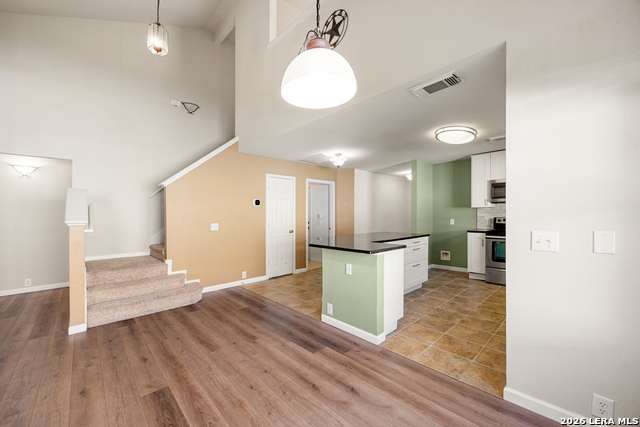 Image 12 of 37 For 1651 Mountain Brk