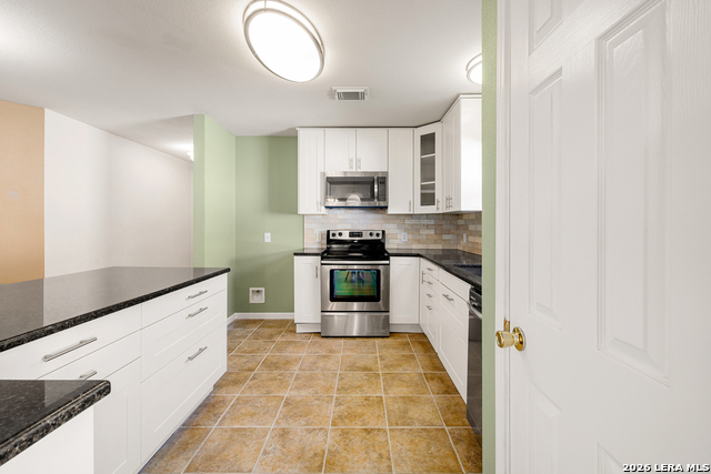 Image 8 of 37 For 1651 Mountain Brk