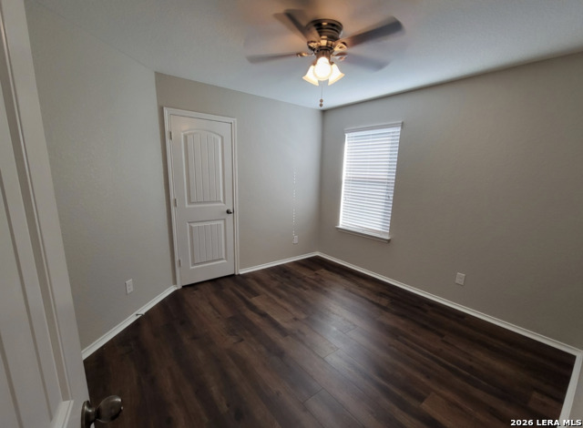 Image 8 of 9 For 2019 Emerald Edge