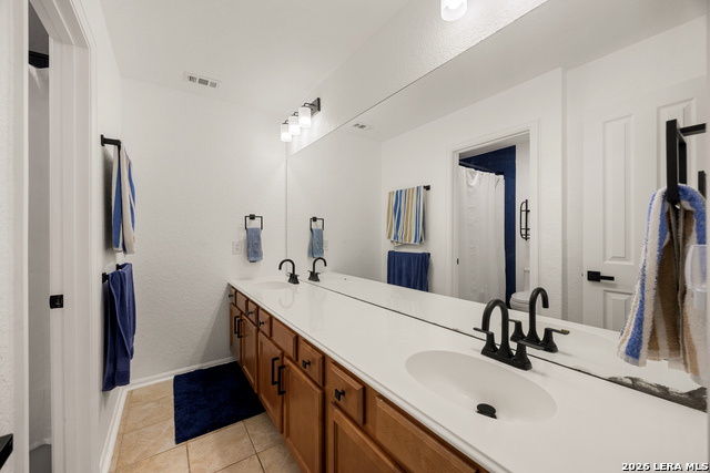 Image 31 of 50 For 4903 Green Jameson