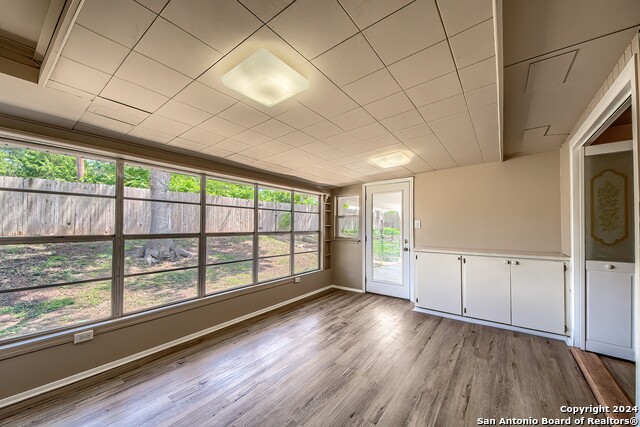 Image 16 of 27 For 117 Mossridge