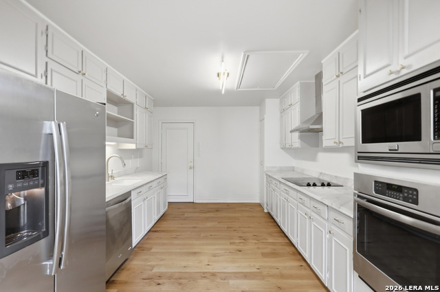 Image 10 of 27 For 484 Olmos Dr E