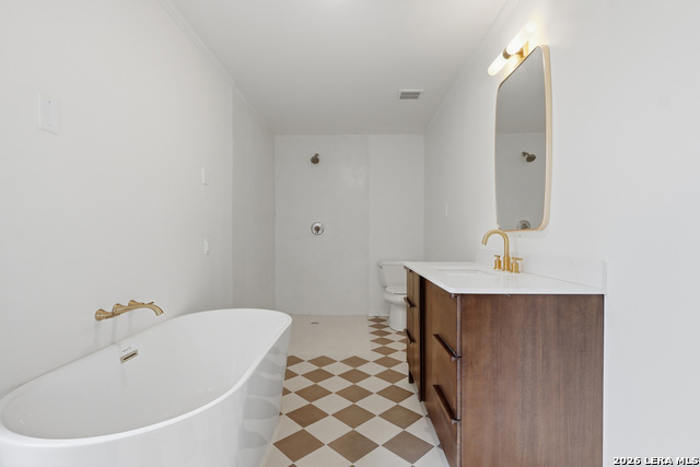 Image 18 of 27 For 484 Olmos Dr E