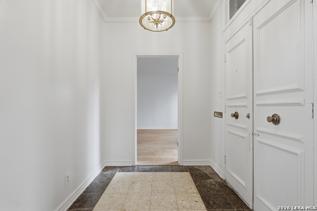 Image 4 of 27 For 484 Olmos Dr E