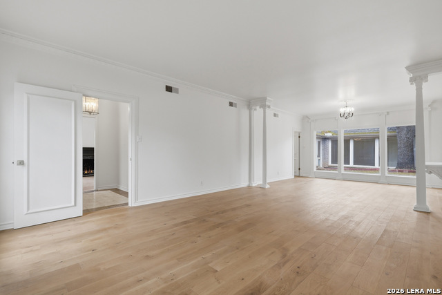 Image 6 of 27 For 484 Olmos Dr E