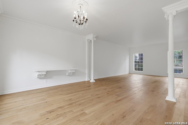 Image 8 of 27 For 484 Olmos Dr E