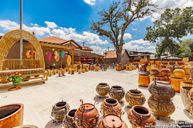 Image 15 of 31 For 1950 Panam Expressway N