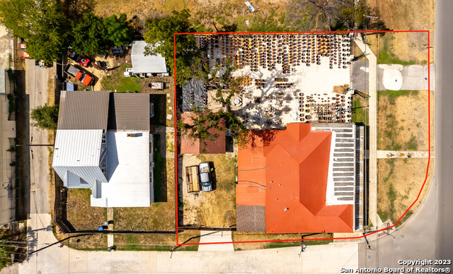 Image 25 of 31 For 1950 Panam Expressway N