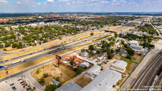 Image 30 of 31 For 1950 Panam Expressway N